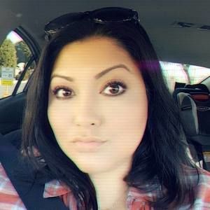 Meet your Posher, Deedee